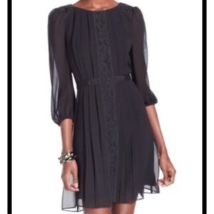 NWT Jessica Simpson 3/4 Sleeve Pleated Chiffon w/ Lace Dress - Size 6